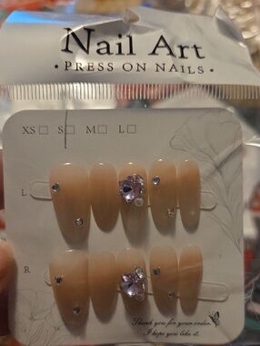 ♥️2 For $25♥️Nude Ombre Press-On Nails with Lavender Rhinestones